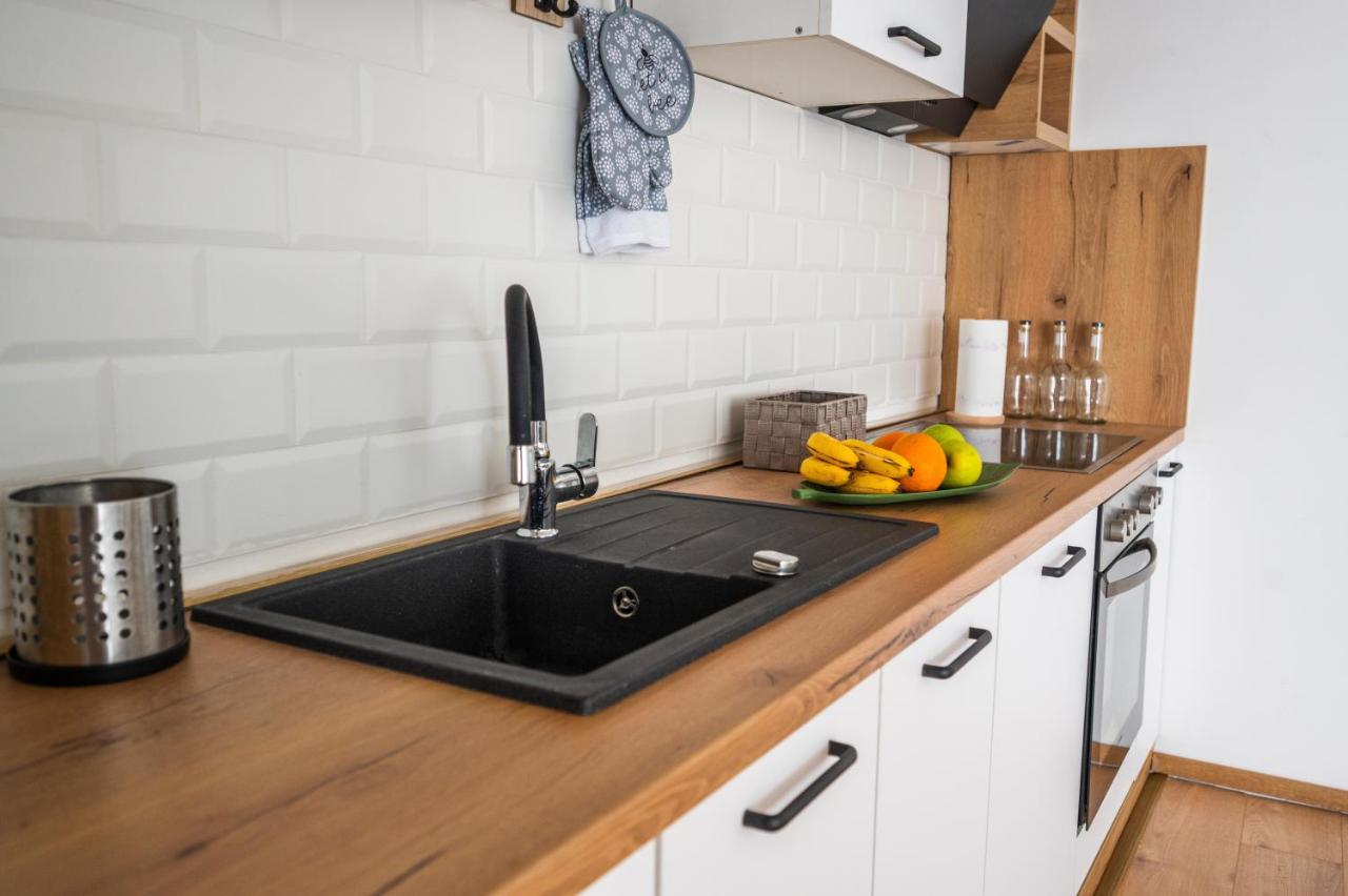 Spacious And Bright 2Bdr Apartment In The Old Town SJJ Eksteriør billede